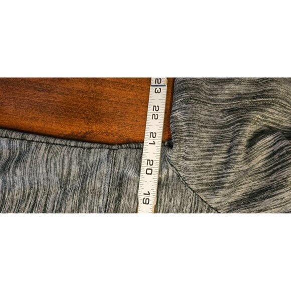 Nike dri fit Hoodie Size Medium Gray logo - Picture 5 of 6